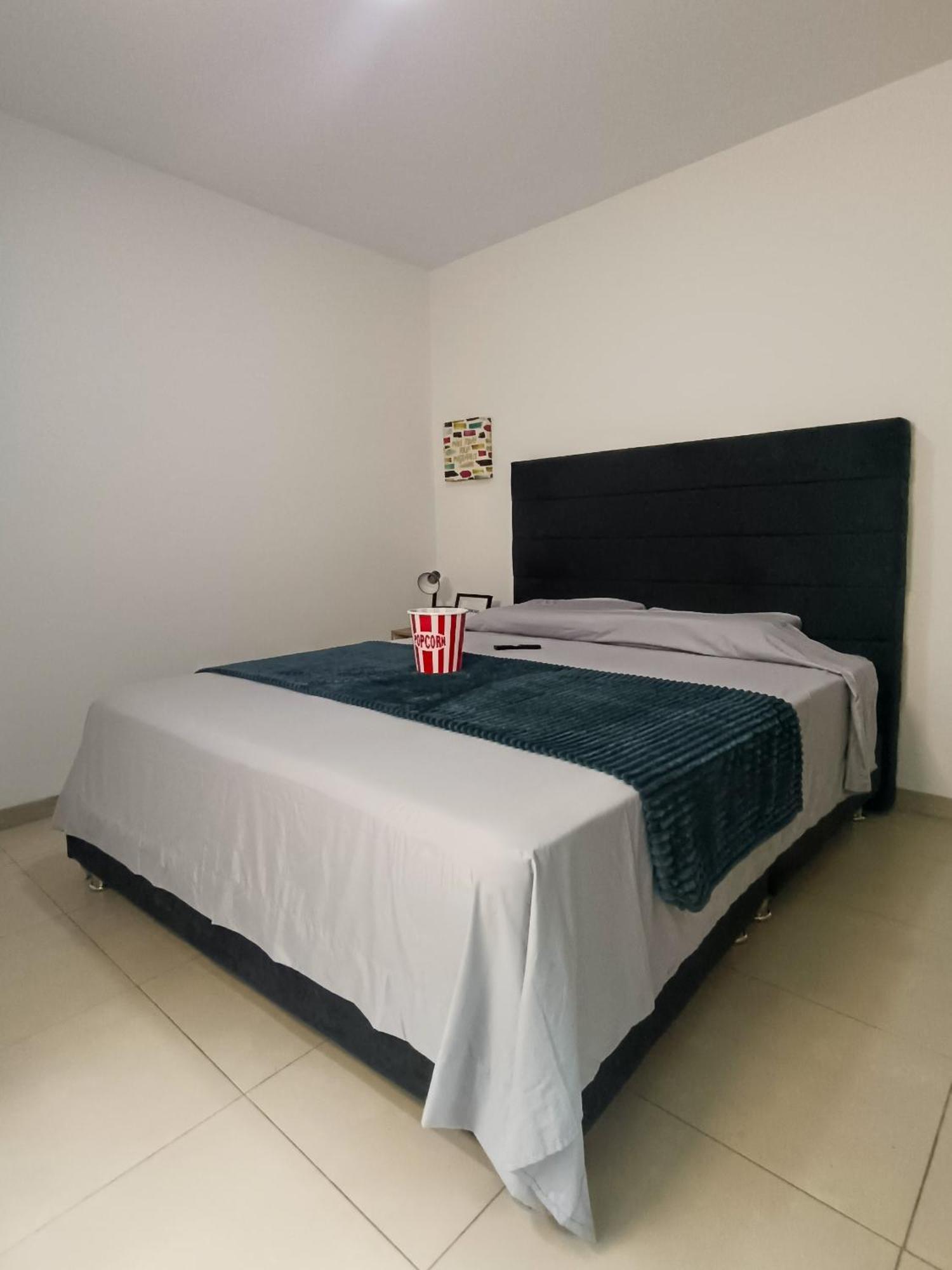 Acogedor En La Mejor Zona Gastronomica Cali- Oeste Apartment