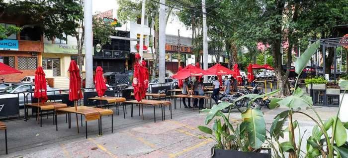Acogedor En La Mejor Zona Gastronomica Cali- Oeste *